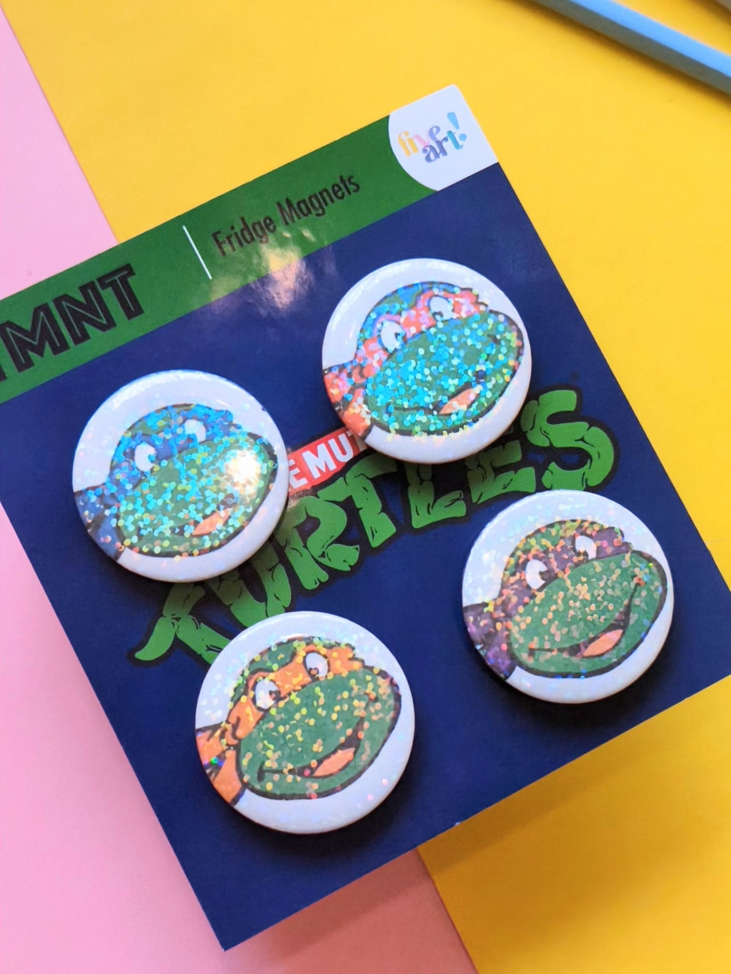 TMNT holographic MAGNETS set of 4/ Holográphic fridge magnets power ups from Teenage Mutant Ninja Turtle magnets.